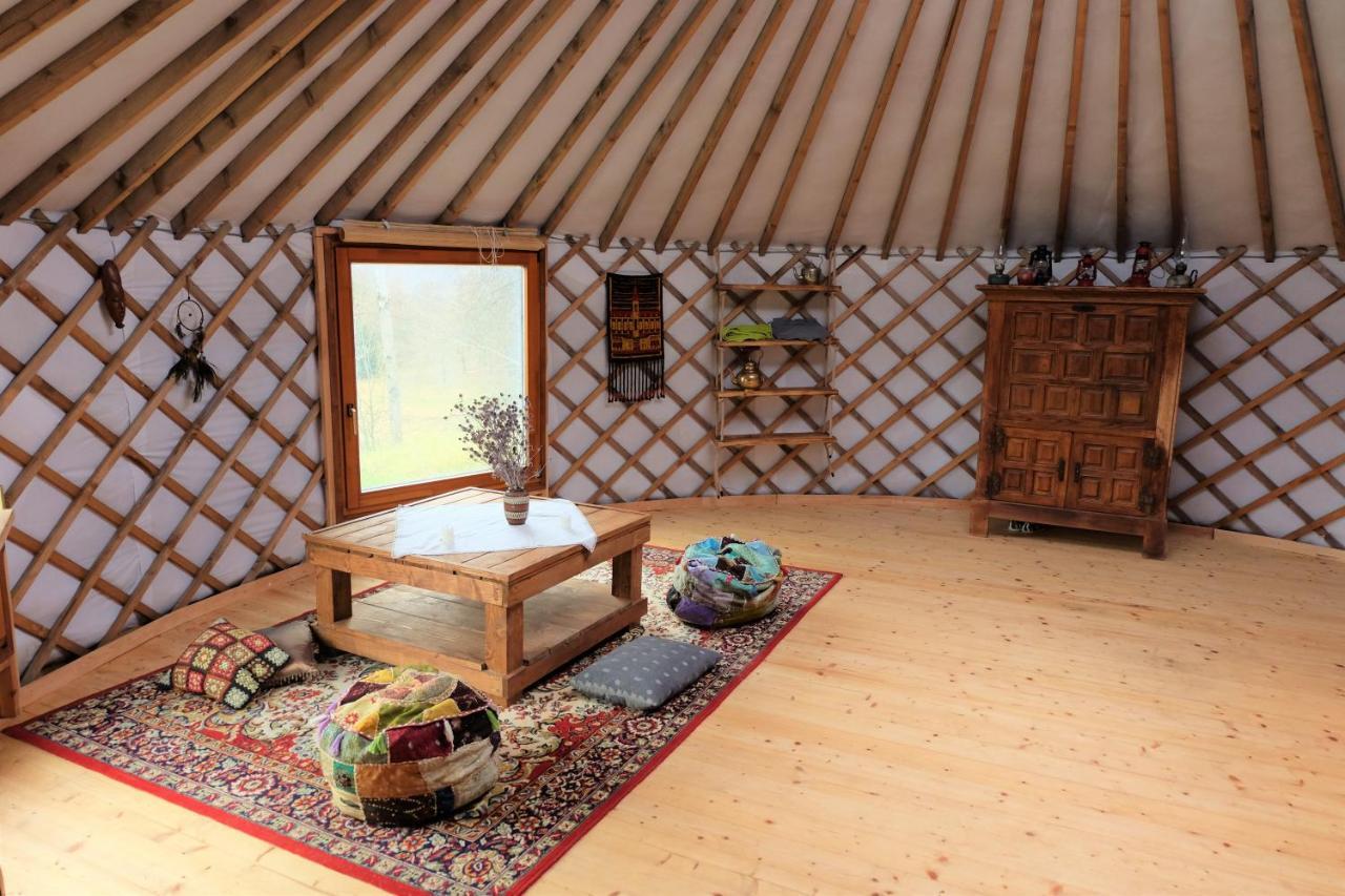 Jurtos Nuoma Luxury tent *